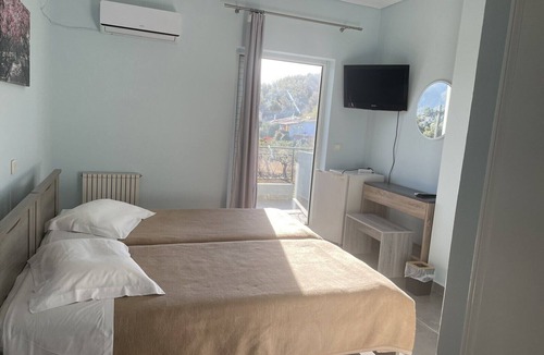 Skala Oropou Hotel | Hotel Paradise