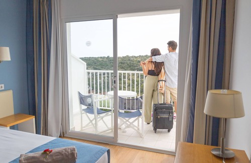 Cala en Porter Hotel | Hotel Seth Playa Azul