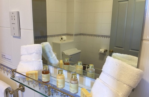Tomintoul Hotel | Hotel Square