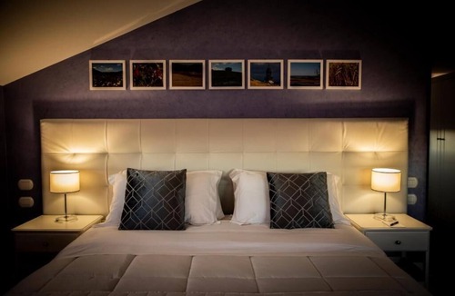 Caltanissetta Hotel | Hotel Villa Flora Relais