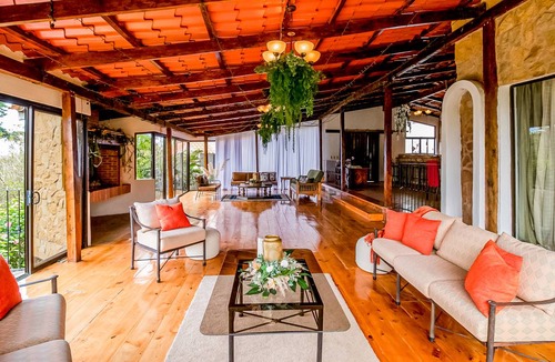 Roble House | House ∙ 1 bedroom ∙ 4 guests