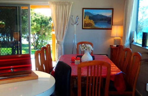 Lake Hawea House | House ∙ 1 bedroom ∙ 6 guests