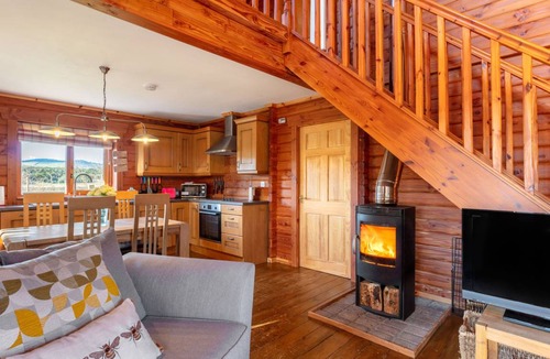 Aberchirder House | House ∙ 2 bedrooms ∙ 5 guests