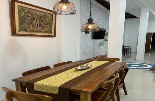 Sumberagung House | House ∙ 3 bedrooms ∙ 6 guests