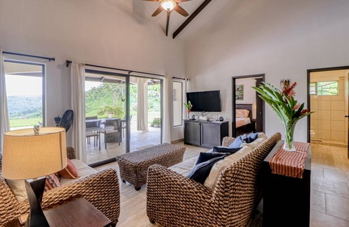 Cascada Azul House | House ∙ 3 bedrooms ∙ 6 guests