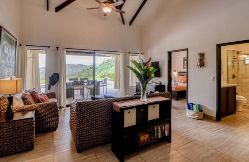 Cascada Azul House | House ∙ 3 bedrooms ∙ 6 guests