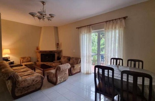 Chalcis House | House ∙ 3 bedrooms ∙ 6 guests