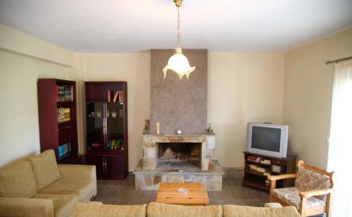 Stropones House | House Evia