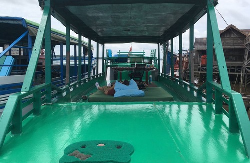 Kumai Boat Rental | Houseboat Bee Kelotok