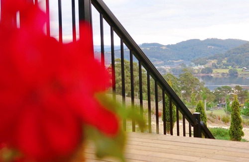 Cradoc House | Huon Heights Hideaway at Cygnet Coast