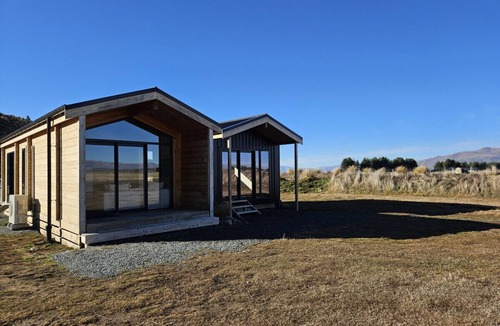 Ben Ohau Cabin | Huxley Belle on Ben Ohau