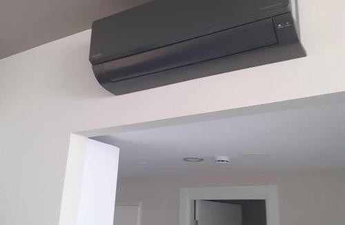 Esenyurt Apartment | İstanbul da Göl ve Şehir Manzaralı, WiFi Erişimli Muhteşem Daire