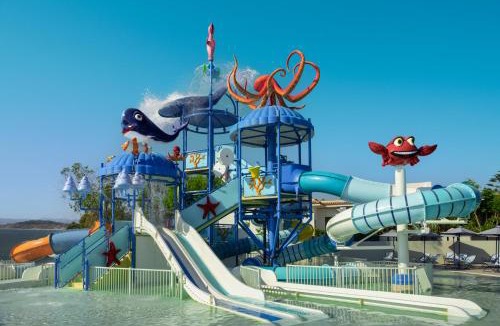 Lavris Resort | Iberostar Waves Creta Panorama & Mare