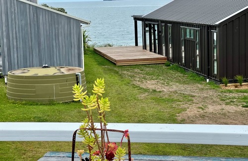 Wharekaho House | Iconic 70's Kiwi Bach