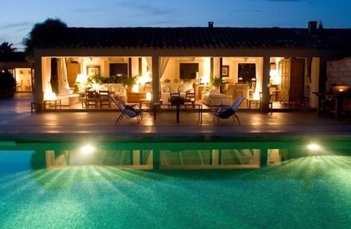 Es Palmer House | Ideal for Large Groups, Domestic Svs Included