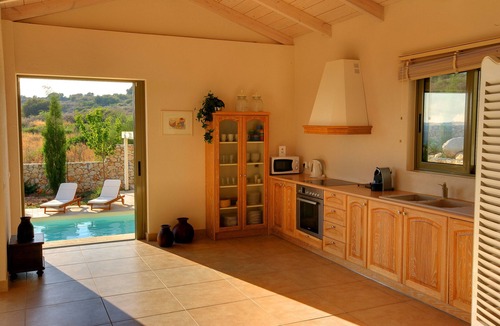 Karavados Villa | Ideales Resort