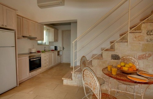Karavados Villa | Ideales Resort