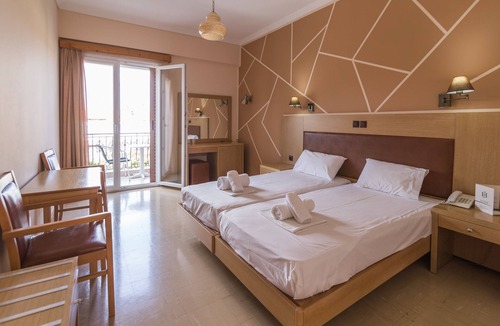 Vilia Hotel | Idillion