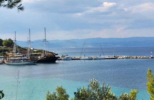 Ormos Panagias Boat Rental | Ifestos Yachting Traveler - Halkidiki