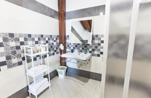 Ascea House | Il Centenario