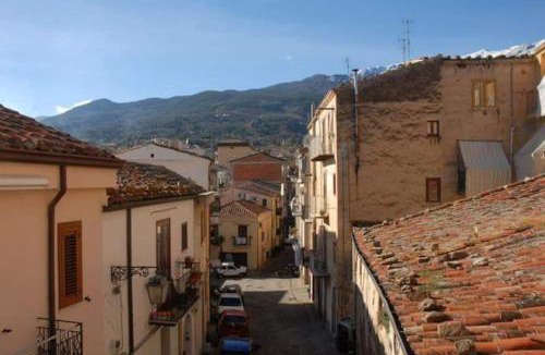 Castelbuono Apartment | Il Cortiletto
