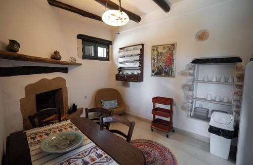 Achlades Villa | Impeccable stone-built villa, tastefully decorated, large garden, 50 m2 pool!