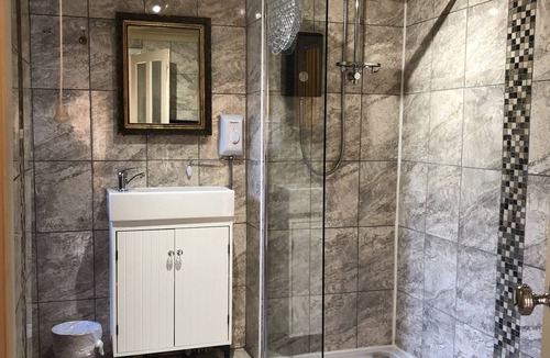Doune Cabin | Inverardoch Gate Lodge, Doune