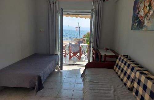 Iria Apartment | Iria Bay