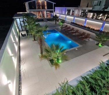 Rrushkull Villa | Isea Wood Villa