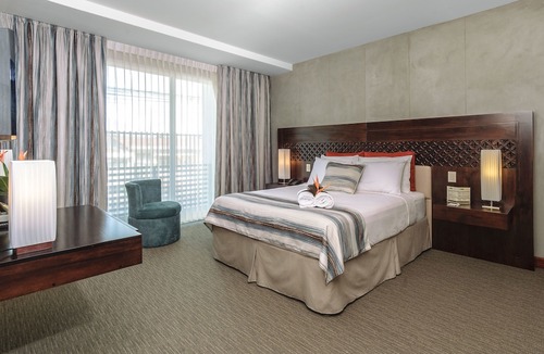 Pavas Hotel | Isla Verde Hotel
