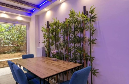 Palaio Faliro Apartment | Island 3siblings
