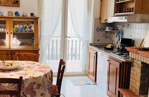Sant'Andrea Apostolo dello Ionio House | Casa rita - beach house with garden and bbq grill