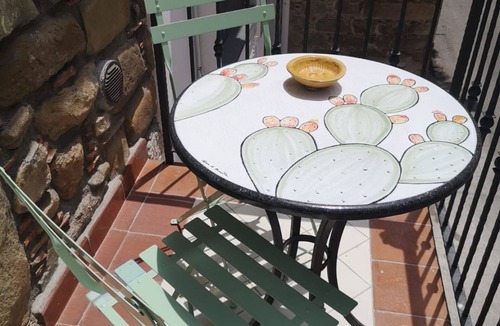 Santo Stefano di Camastra Apartment | Prickly Pear Appartament