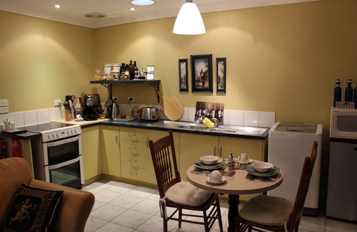 Campbell Town Bed & Breakfast | Ivy on Glenelg
