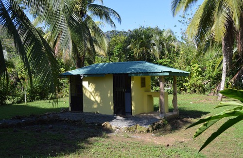 Cahuita House | Jungle charm minutes from the Caribbean