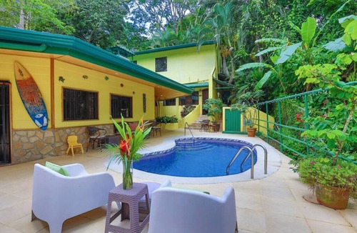 Valle Pura Vida Apartment | Jungle Villa-spacious studio/pool