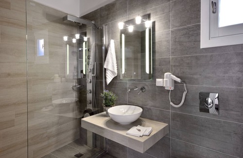 Agios Stefanos House | Junior Suite with Sea View