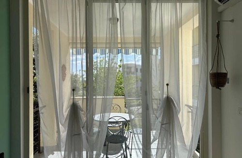 Isca Marina Apartment | Just two hundred meters from the crystal clear sea, small vacation home.