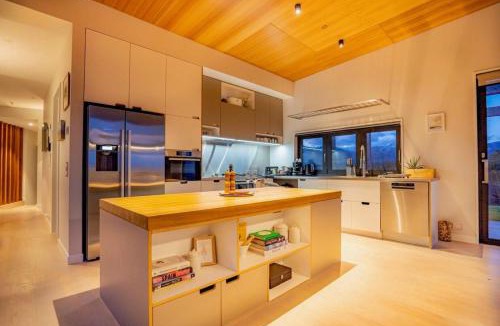 Ben Ohau House | Kārearea Lakehouse at Lake Pukaki