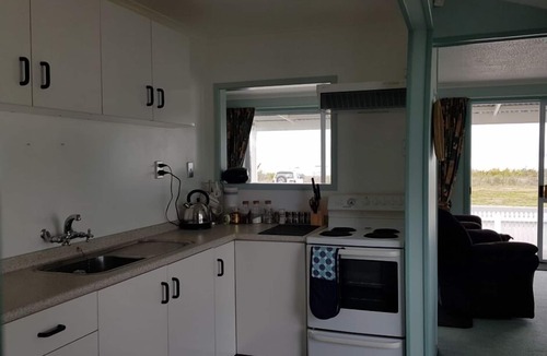 South Bay Cottage | K'orca Cottage by the sea