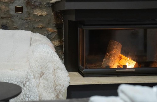 Aghios Athanasios Hotel | kaimak luxury chalet