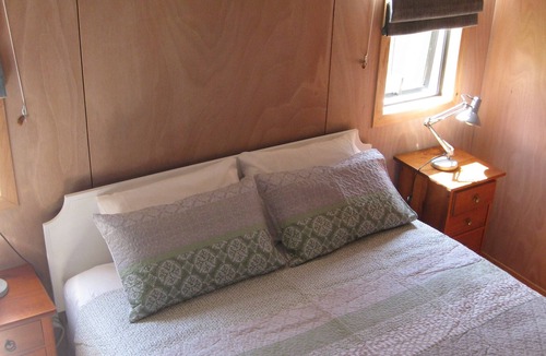 Tokomaru Bay House | Kaingarua - Simple styles 1 bedroom & a Chalet, in Paradise