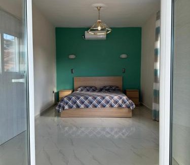 Salamis Apartment | Karmen House