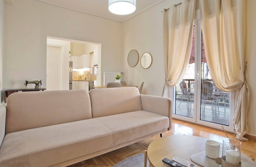 Neos Kosmos Apartment | Kary's Acropolis View Luxury 2BR, 2 BA, Jacuzzi