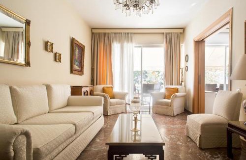 Kifisia Apartment | KEFALARI View