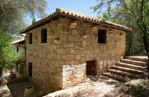 Mazarakata House | Kefalonian Angels Pool Villa