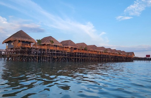 Tanjung Pinang Villa | Kelong Pancing Madu Tiga