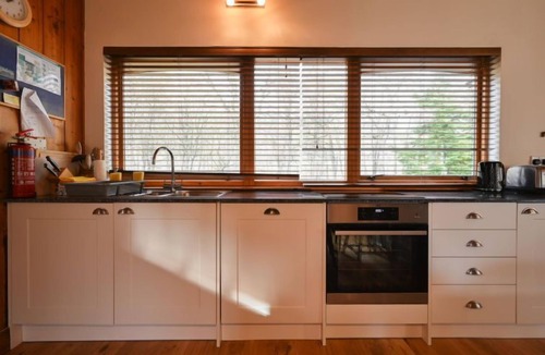 Beauly House | Kerrow Cottage by Interhome