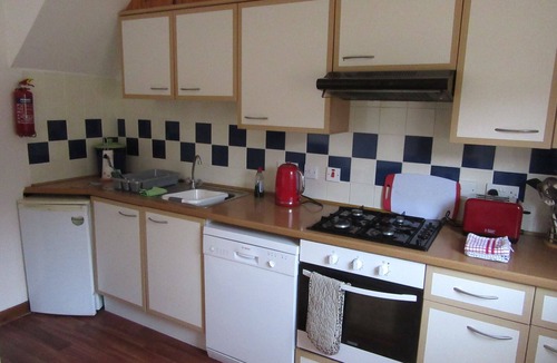 Fortrose Cottage | Kestrel, Longhouse Cottages