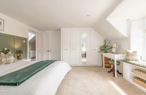Comrie House | Kilmore Paws and Relax